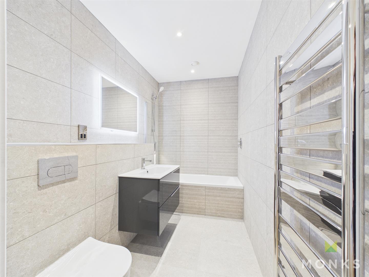 24 Old Coleham Court, Shrewsbury, SY3 7BS For Sale